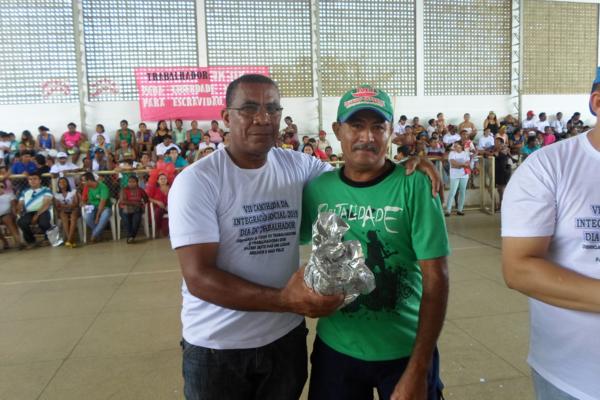 Amarante : IIV Caminhada da Integração Social em homenagem ao dia do trabalhador reúne mais de 2000 pessoas - Imagem 261