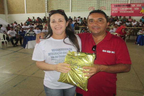 Amarante : IIV Caminhada da Integração Social em homenagem ao dia do trabalhador reúne mais de 2000 pessoas - Imagem 145