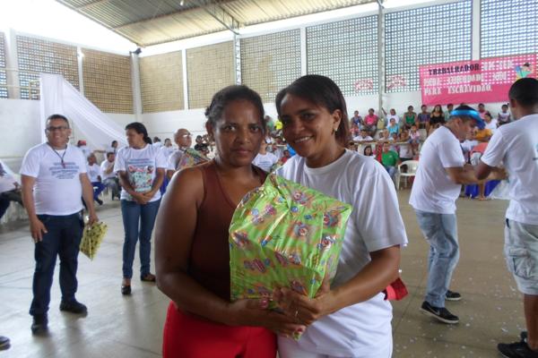 Amarante : IIV Caminhada da Integração Social em homenagem ao dia do trabalhador reúne mais de 2000 pessoas - Imagem 304