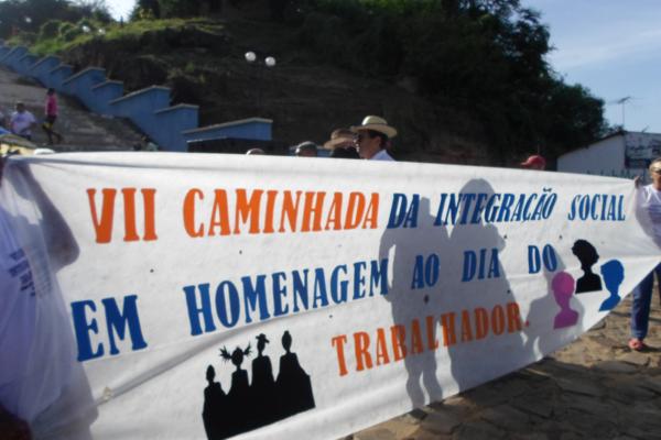 Amarante : IIV Caminhada da Integração Social em homenagem ao dia do trabalhador reúne mais de 2000 pessoas - Imagem 175