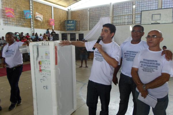 Amarante : IIV Caminhada da Integração Social em homenagem ao dia do trabalhador reúne mais de 2000 pessoas - Imagem 323