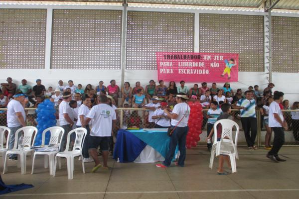 Amarante : IIV Caminhada da Integração Social em homenagem ao dia do trabalhador reúne mais de 2000 pessoas - Imagem 104