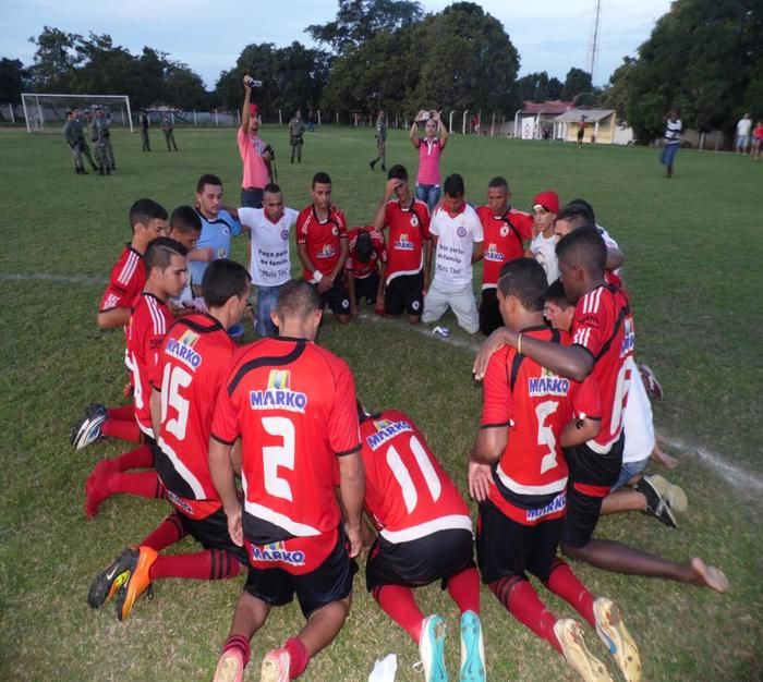 Momento de Oração e Agradecimento pelo título conquistado 