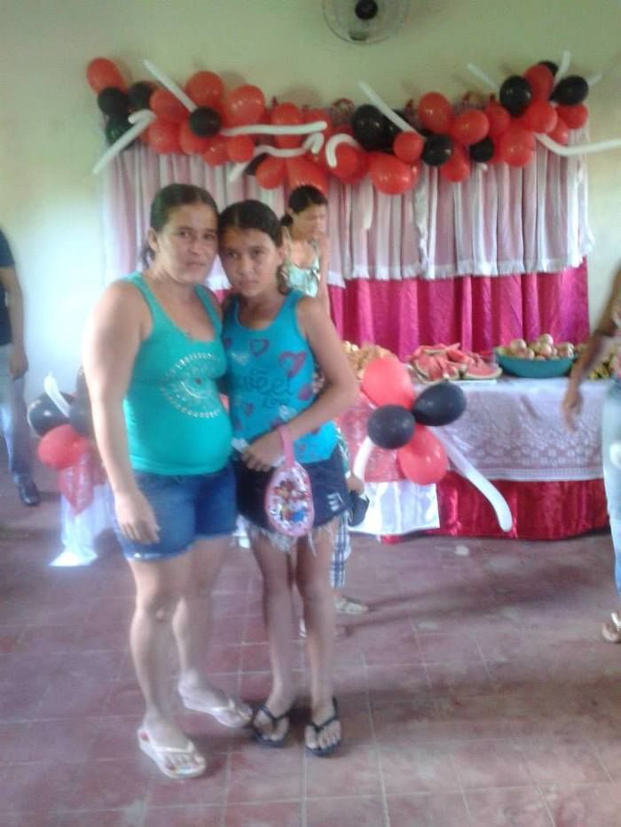 Escola faz Homenagem as Mães - Imagem 33