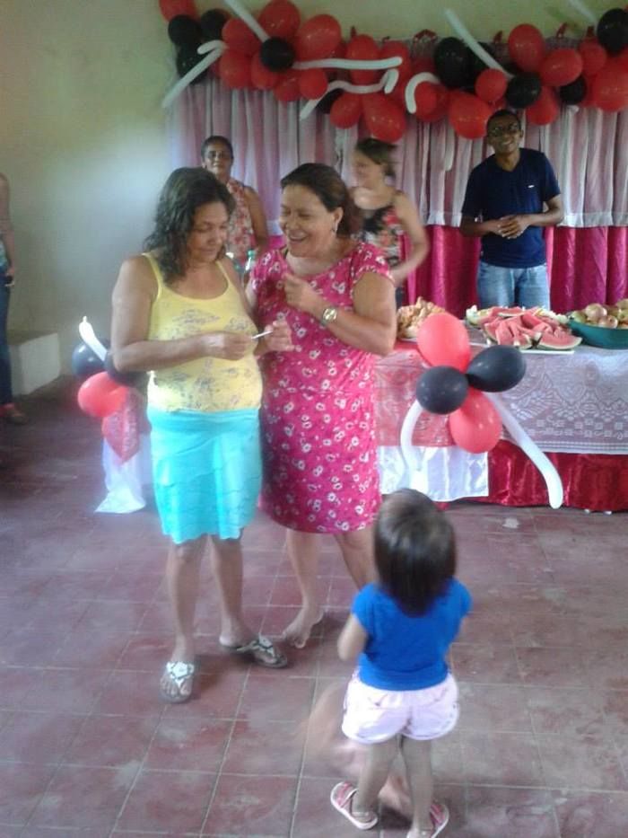 Escola faz Homenagem as Mães - Imagem 14