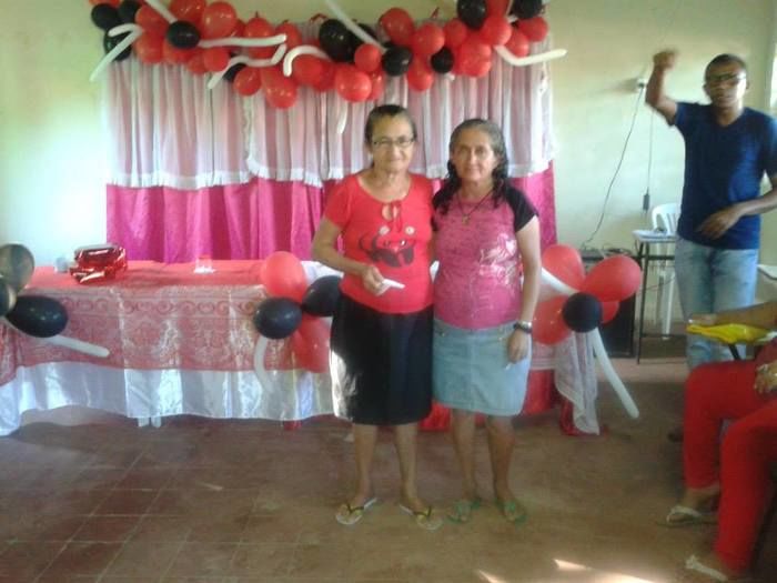 Escola faz Homenagem as Mães - Imagem 12