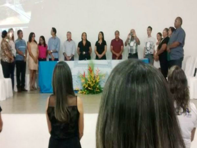 Representantes do município de Santo Inácio participam de conferência intermunicipal de educação da 8ª GRE