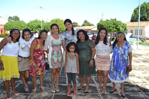 Mães são homenageadas com café da manhã - Imagem 4
