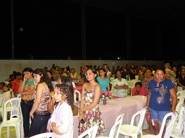 Prefeitura de Lagoinha realiza mega festa para as Mães no Município - Imagem 16