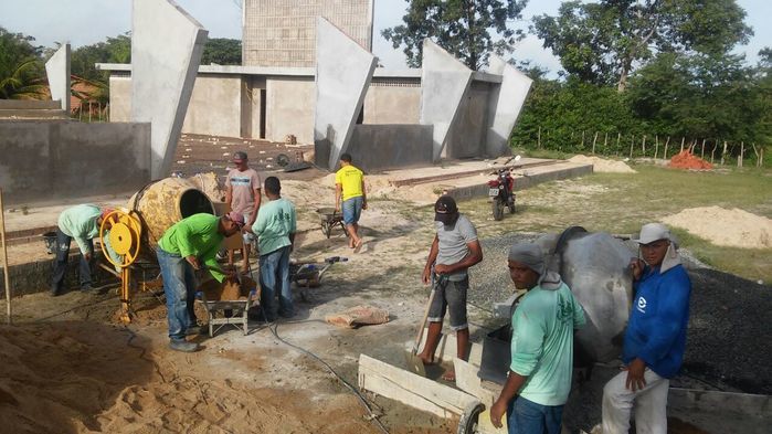 COMEÇA MAIS UMA ETAPA DA OBRA DE CONSTRUÇÃO DO GINÁSIO COBERTO DA ESCOLA ZEZINHO DONDON - Imagem 1