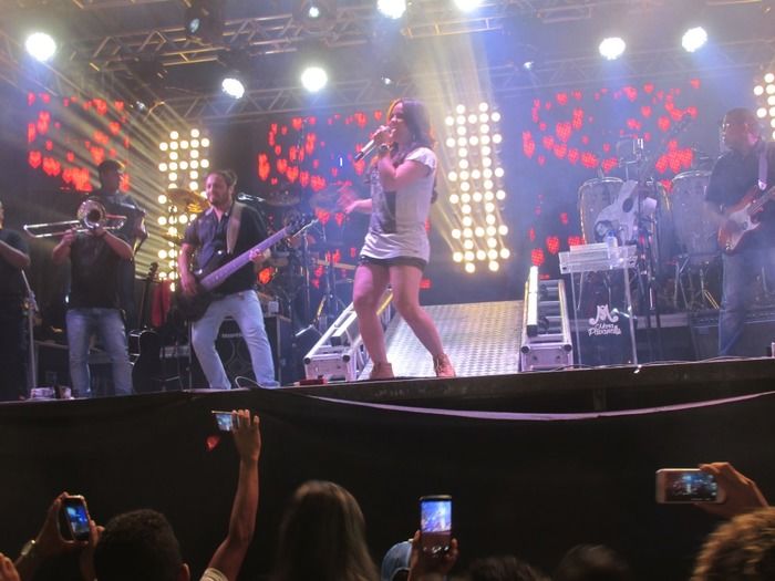  Mara Pavanelly Faz Show pra quase 5 Mil Pessoas em Agricolândia - Imagem 9