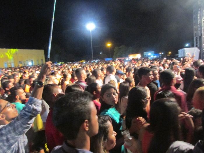  Mara Pavanelly Faz Show pra quase 5 Mil Pessoas em Agricolândia - Imagem 13