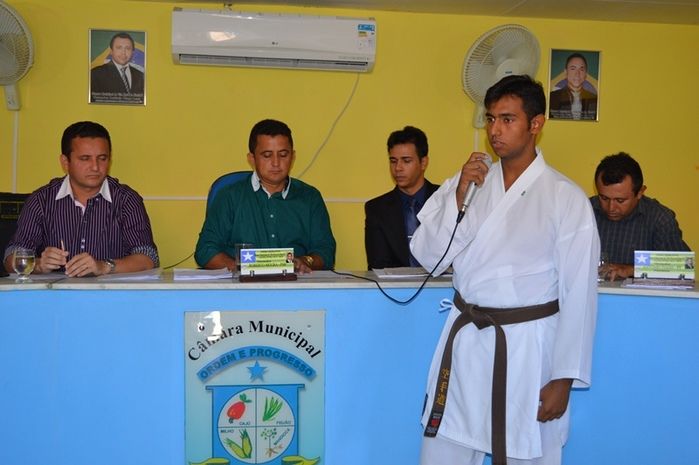 Vereador Roberto Moura se destaca frente à presidência da câmara de vereadores de Vila Nova - Imagem 6