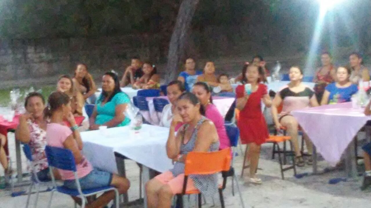 Prefeito Zé Resende prestigia Festa das Mães na comunidade Lagoa Seca dos Hilários