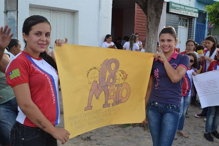 Caminhada marca o dia Nacional do Combate ao Abuso e à Exploração Sexual de Crianças e Adolescentes em Alegrete - Imagem 7