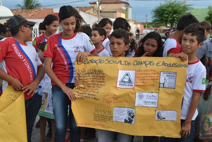 Caminhada marca o dia Nacional do Combate ao Abuso e à Exploração Sexual de Crianças e Adolescentes em Alegrete - Imagem 67