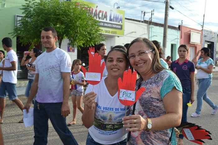 Caminhada marca o dia Nacional do Combate ao Abuso e à Exploração Sexual de Crianças e Adolescentes em Alegrete - Imagem 20