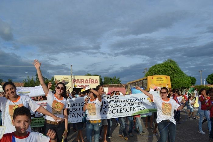 Caminhada marca o dia Nacional do Combate ao Abuso e à Exploração Sexual de Crianças e Adolescentes em Alegrete - Imagem 60