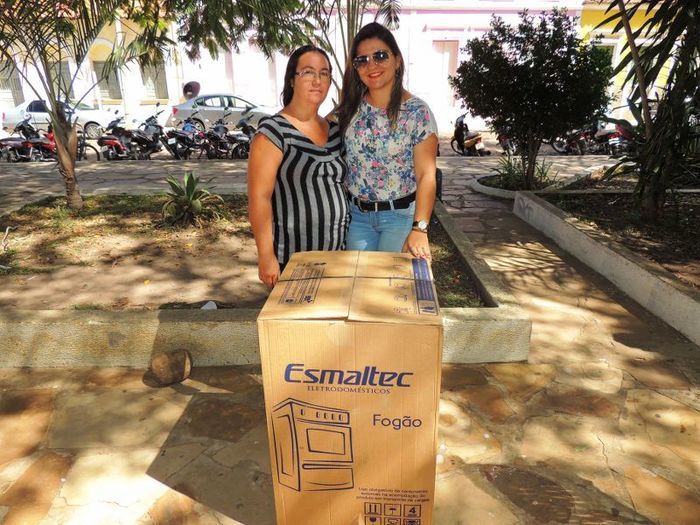 Município promove festa popular e distribui presentes aos trabalhadores - Imagem 47