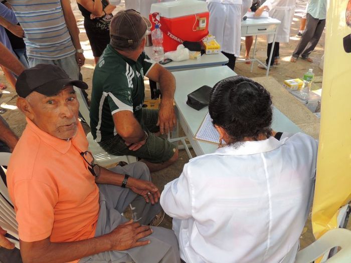 Município promove festa popular e distribui presentes aos trabalhadores - Imagem 17