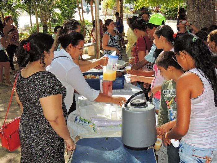 Município promove festa popular e distribui presentes aos trabalhadores - Imagem 19