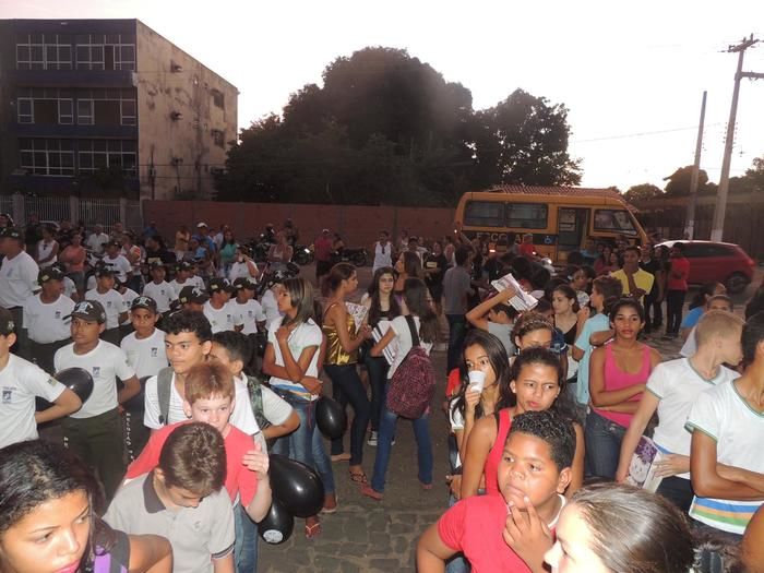 Marcha em Água Branca pede o fim do abuso e exploração infantil - Imagem 9