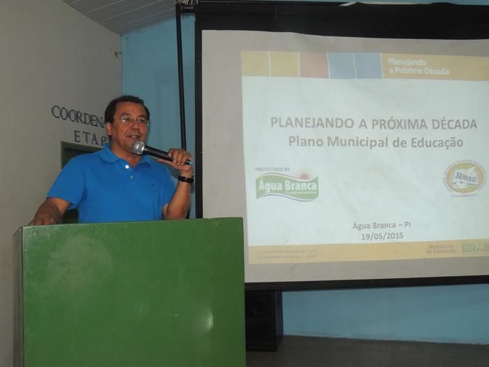 Prefeitura realiza conferência para elaborar Plano Municipal de Educação - Imagem 4