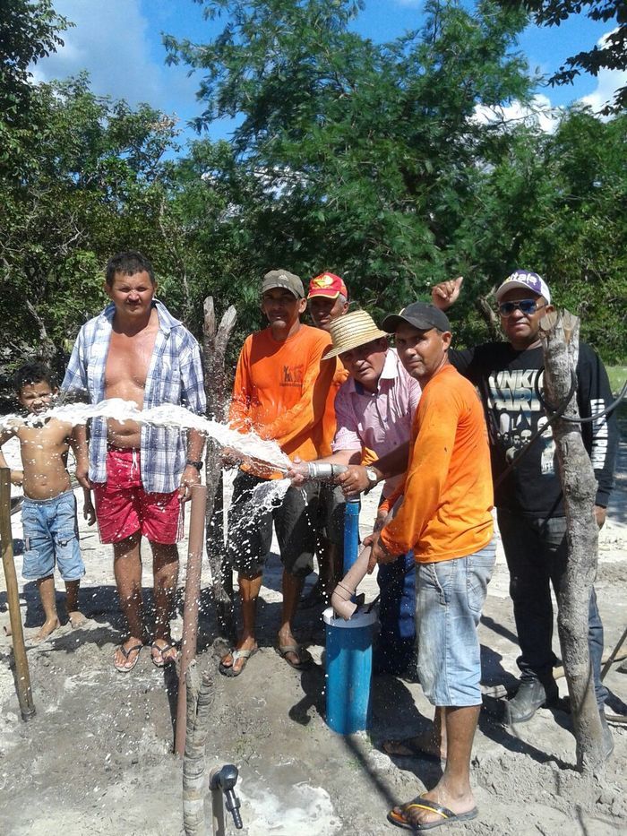 Prefeito Zé Resende coloca água encanada em mais uma comunidade - Imagem 15