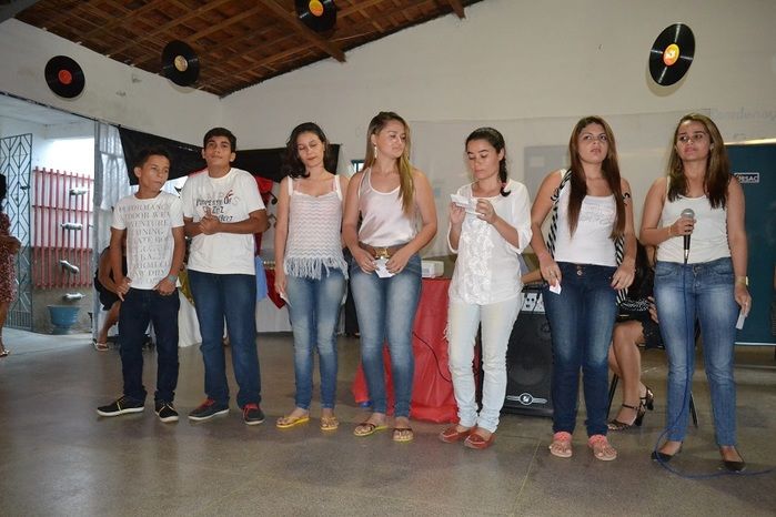 Colégio do Estado realiza tradicional festa de Dia das Mães - Imagem 50