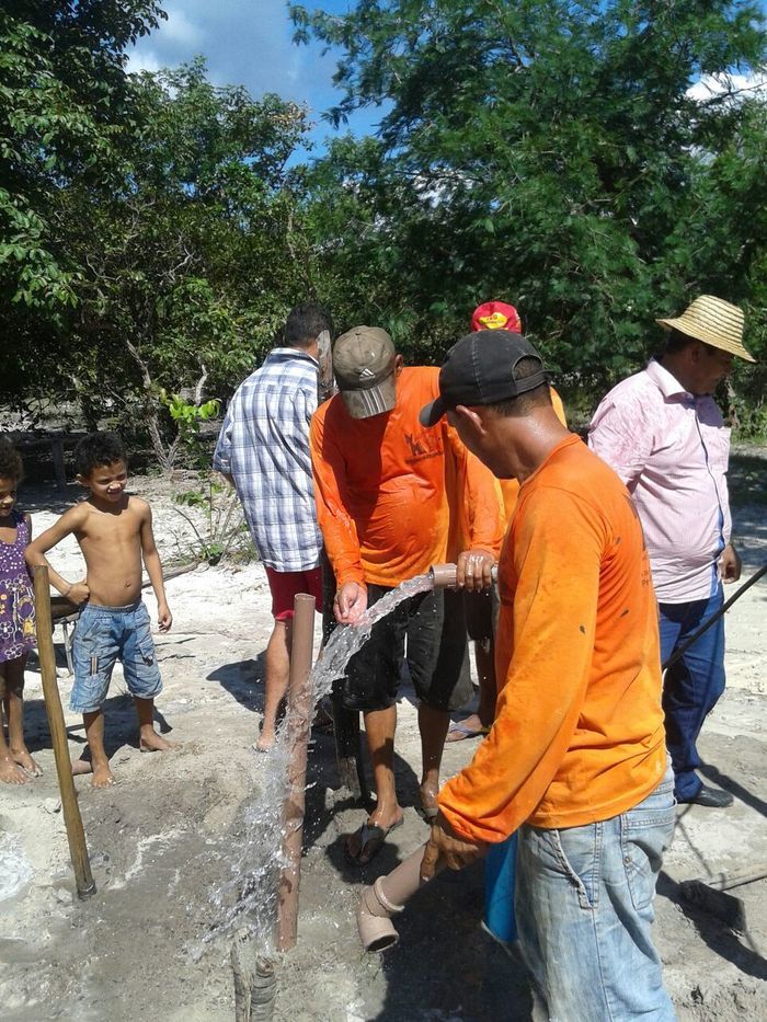 Prefeito Zé Resende coloca água encanada em mais uma comunidade - Imagem 22