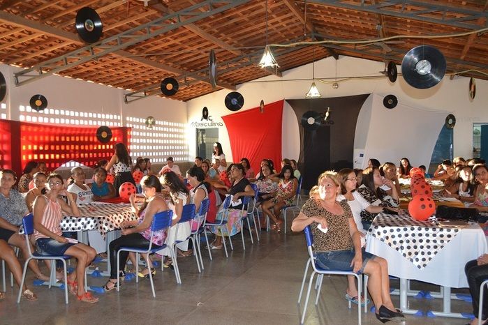 Colégio do Estado realiza tradicional festa de Dia das Mães - Imagem 37