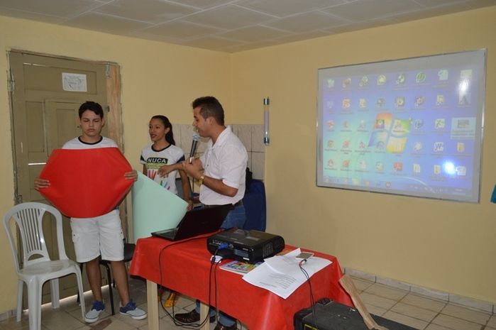 NUCA realiza 3ª oficina sobre Redes Sociais e Educação uma Relação de Amor e Ódio - Imagem 17