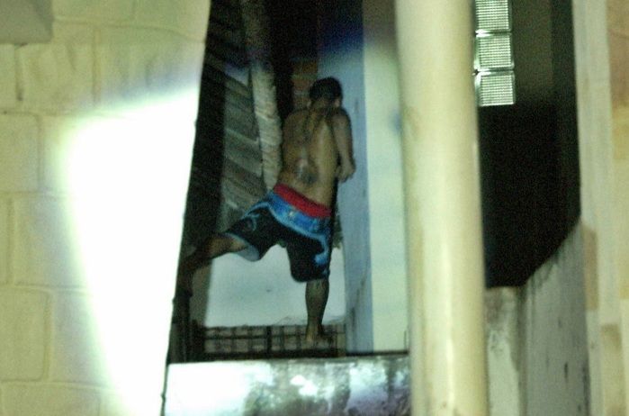 Acusado de assalto tenta fugir pulando telhados, mas é preso em Parnaíba - Imagem 2