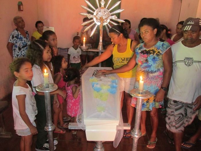 Emoção e tristeza marca o enterro de Ranyhelison de 4 anos em Agricolândia - Imagem 6