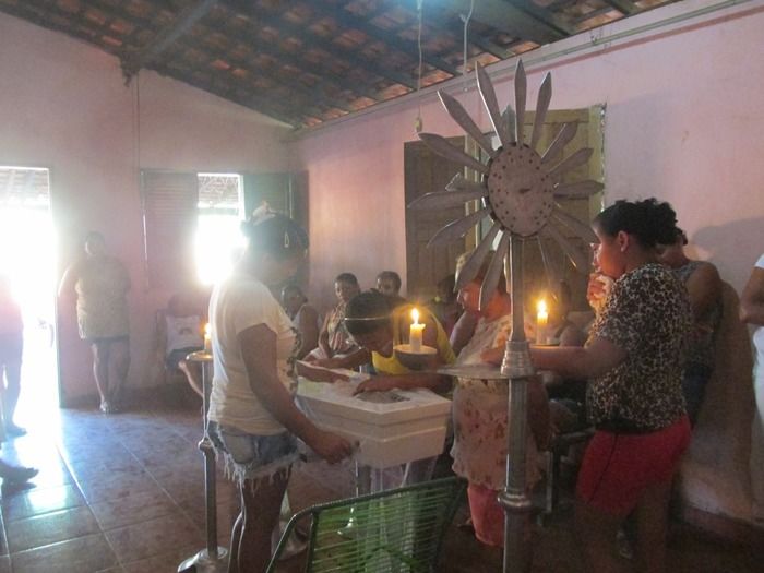 Emoção e tristeza marca o enterro de Ranyhelison de 4 anos em Agricolândia - Imagem 11
