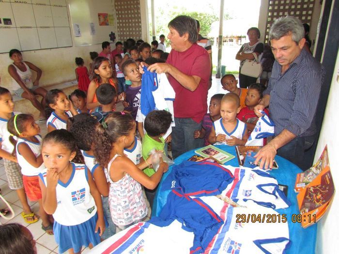 Prefeitura de Barras distribuiu mais fardamento escolar nas escolas da zona rural - Imagem 29
