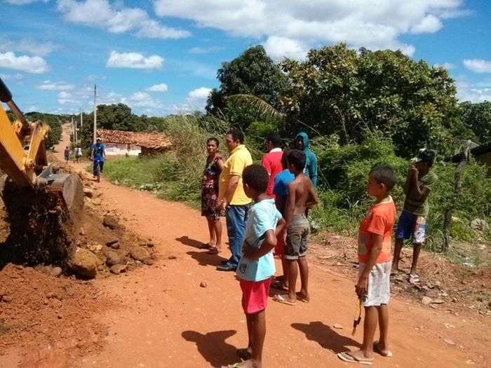 Prefeitura inicia serviço recuperação e ampliação de abastecimento d’água no Bairro Santo Antonio e adjacências  - Imagem 4