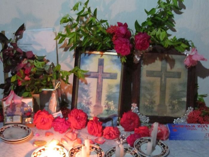 Tradicional Novena da Divina Santa Cruz na casa da Socorro Preciana no Bairro Baixa - Imagem 10