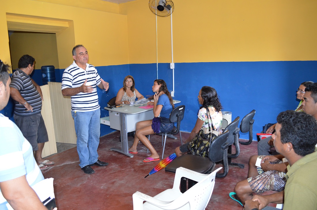 Prefeitura de Buriti dos Lopes começa a entregar as primeiras carteiras de trabalho digital