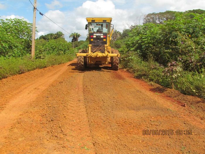 Prefeitura de Barras recupera trecho crítico que liga dois bairros - Imagem 8