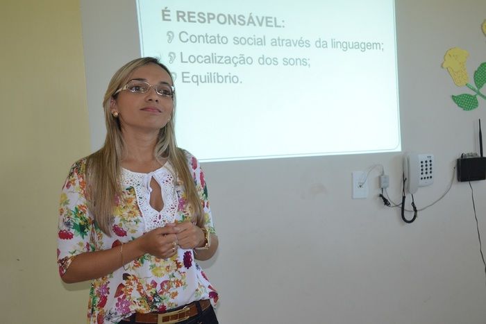 Idosos do CRAS participam de palestra oferecida pelo NASF sobre audição - Imagem 12