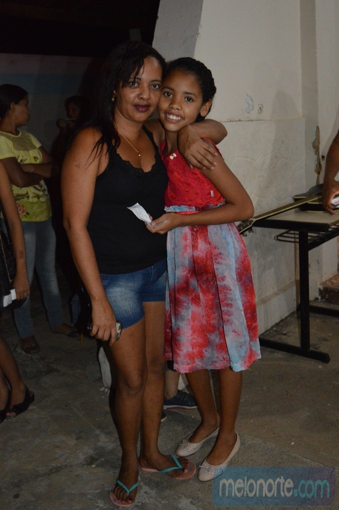 Equipe realiza comemoração em homenagem as Mães do SCFV  - Imagem 26