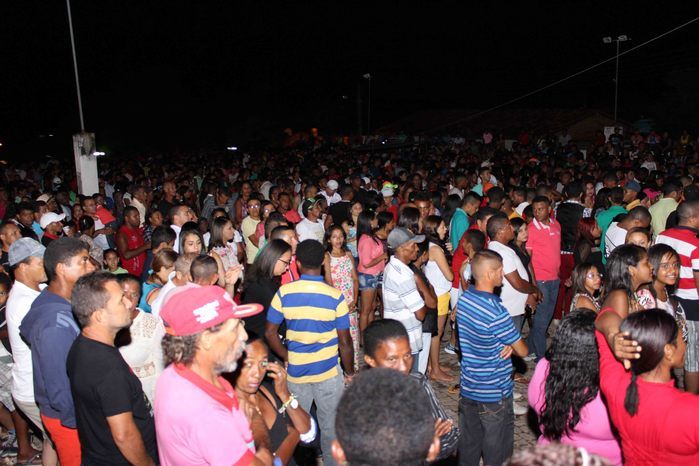 Banda Muleke Doido encerra programação de Aniversário de 53 anos de Francinópolis - Imagem 32