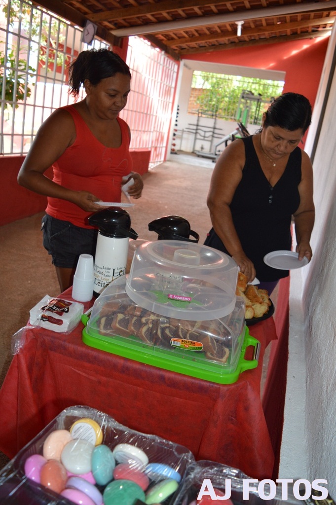 Equipe da Academia oferece café  - Imagem 23