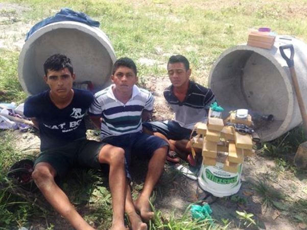 Trio é preso com 10 Kg de maconha na região de Campo Maior  - Imagem 1