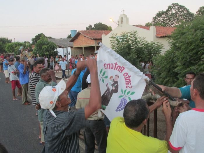 Levantamento do Mastro e Procissão abrem os festejos de Santo Antônio em Pitombeira - Imagem 17