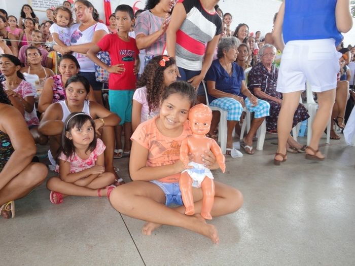 Multidão comparece à festa de homenagens às mães em N. S. dos Remédios - Imagem 45