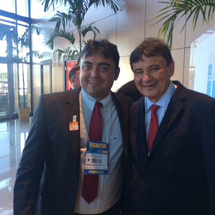 Prefeito Márcio Alencar vai à Brasília para Marcha e viabiliza projeto de obra de encanação de água da Barragem do Estreito - Imagem 3