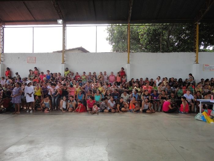 Multidão comparece à festa de homenagens às mães em N. S. dos Remédios - Imagem 20
