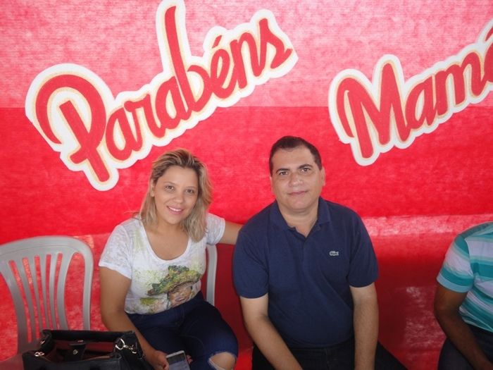 Multidão comparece à festa de homenagens às mães em N. S. dos Remédios - Imagem 24